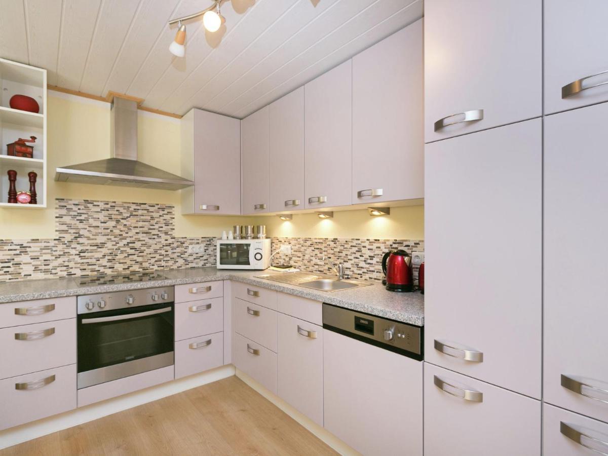 Apartment In Salzburgerland Near The Ski Area Viehhofen Exteriör bild